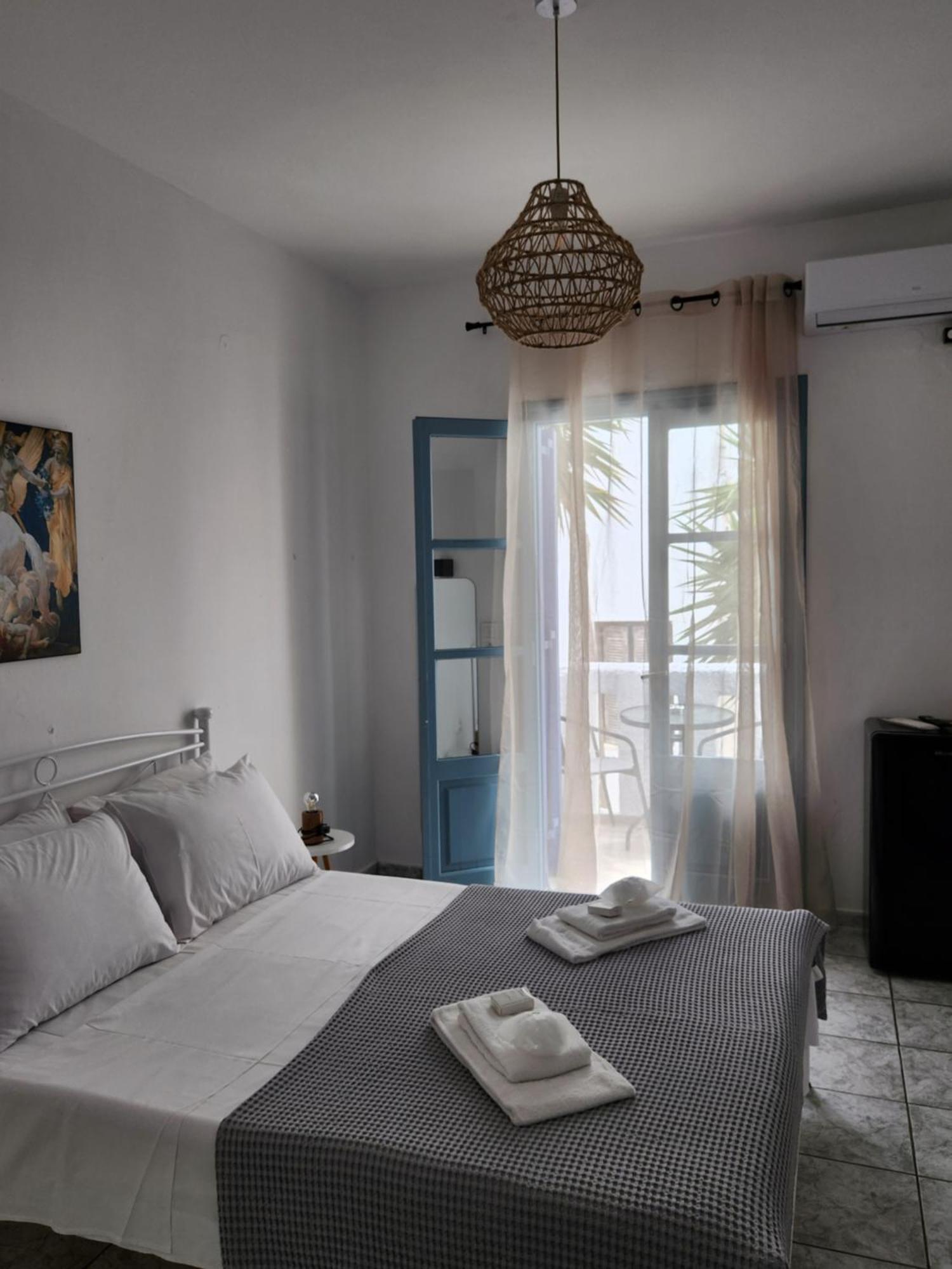 Eleios Hotel Serifos Livádi Kültér fotó